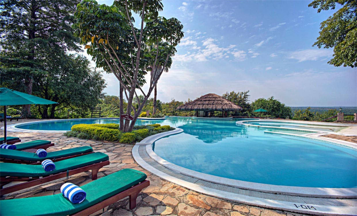 Where to Stay at Murchison Falls: North Bank or South Bank